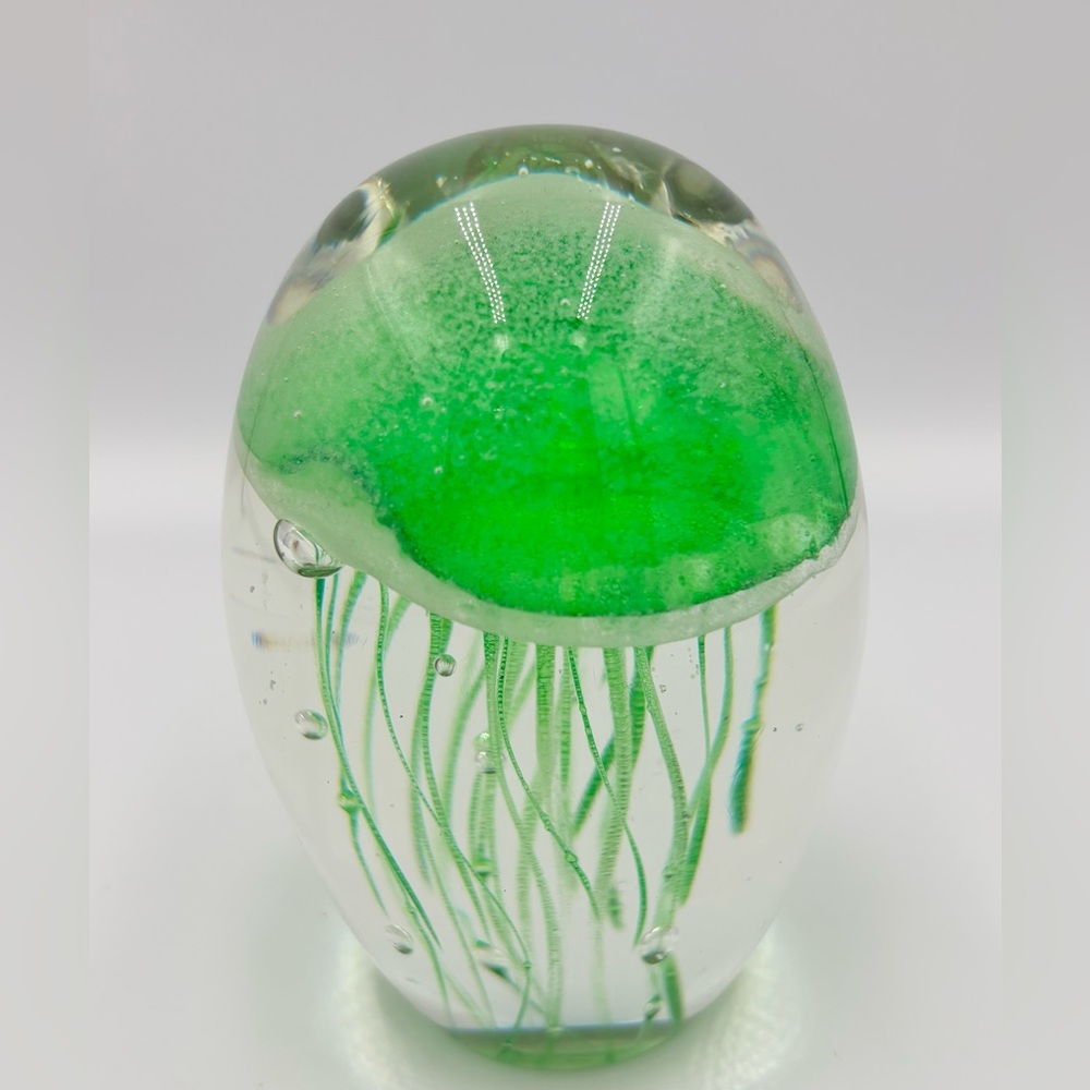 Dynasty Gallery Art Glass Jellyfish Paperweight Glows in the dark Blue or Green